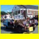 Paradewagen T1-Heck und Oldtimer-Front 01.html